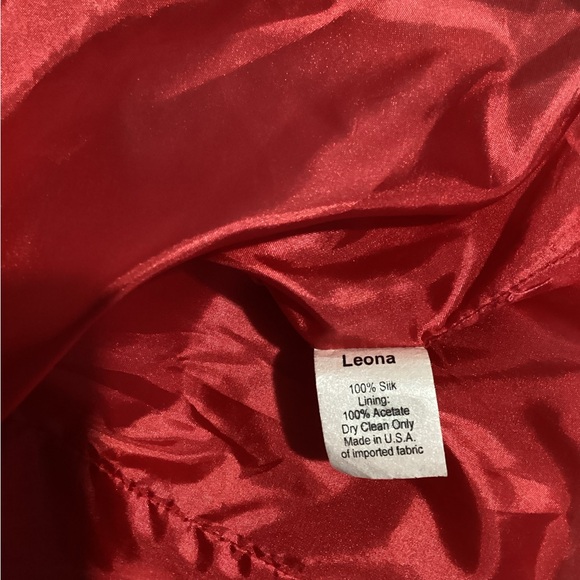 Leona by Lauren Leonard 100% Silk Tank Size 2 Made in USA - Picture 7 of 8